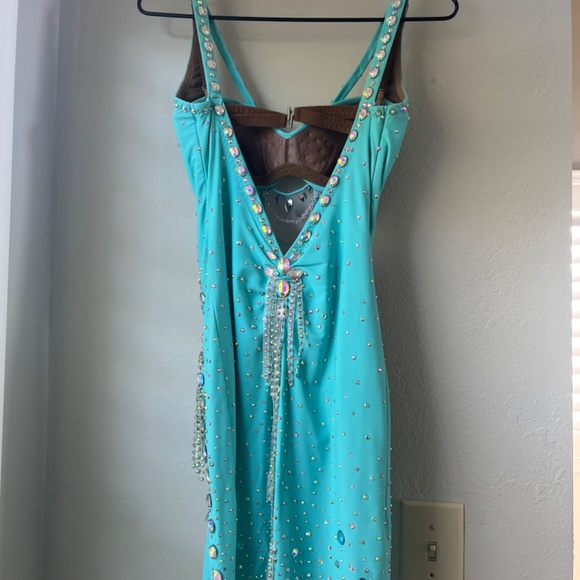 Beautiful Turquoise Latin Competition Dress - Picture 2 of 2